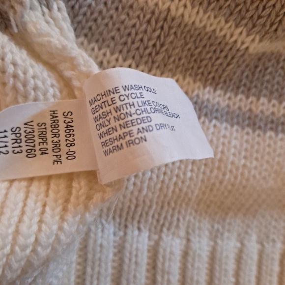 Gap Button Down Cardigan - Picture 5 of 5